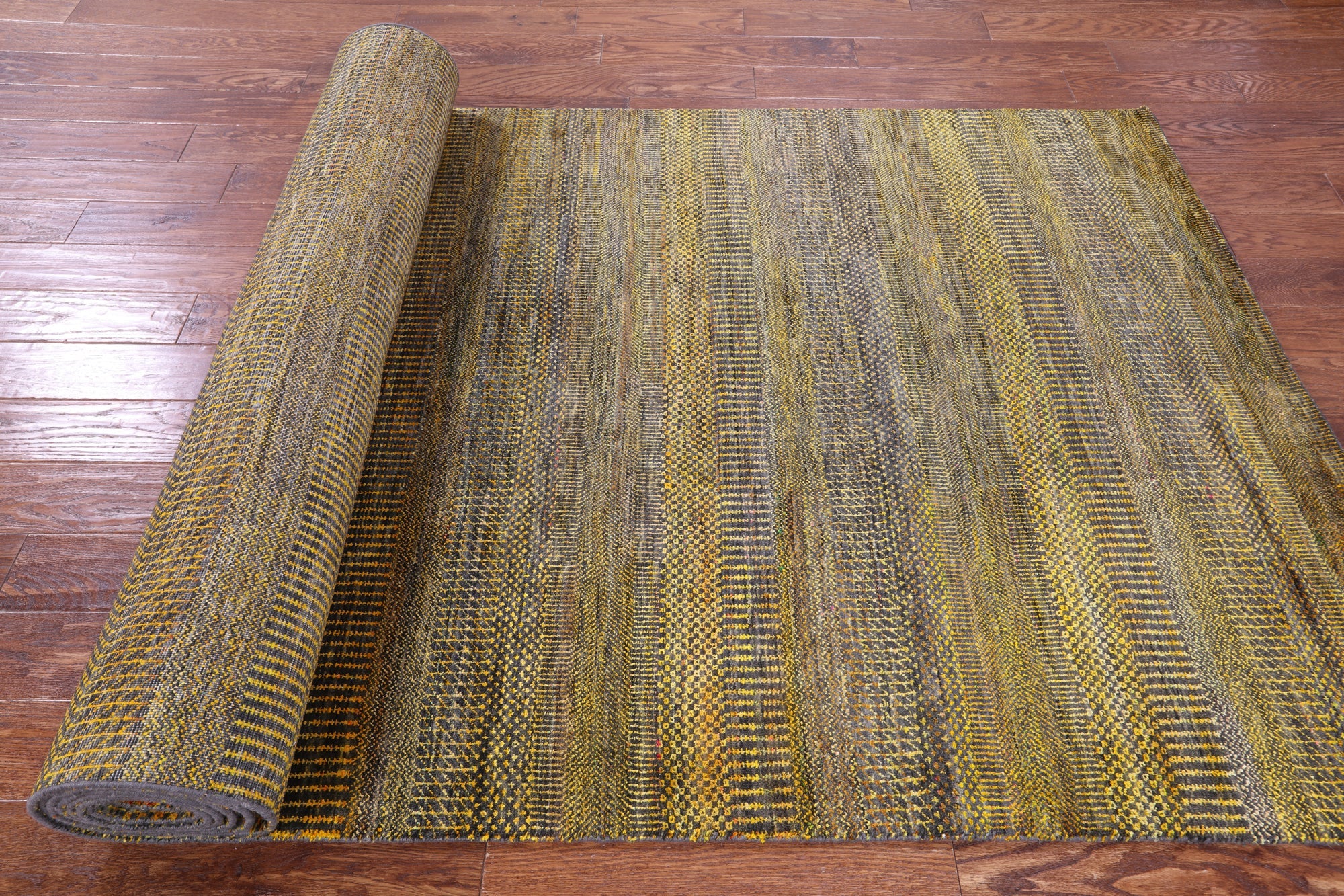 Gabbeh Gold Rugs Gold Super Savannah Gabbeh Handmade Wool & Silk Rug 5' 0