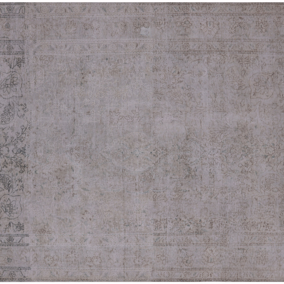 Persian Vintage White Wash Area Rug 6' 8
